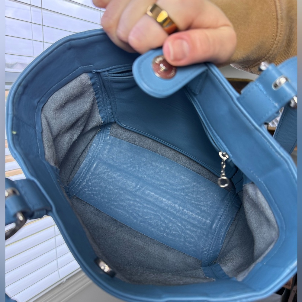 Coach Glacier Blue Waverly SoHo Buckle 4157 - Picture 5 of 10